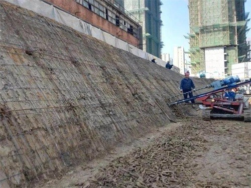 龙泉建筑边坡支护
